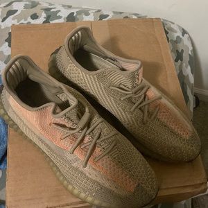 Yeezy 350
